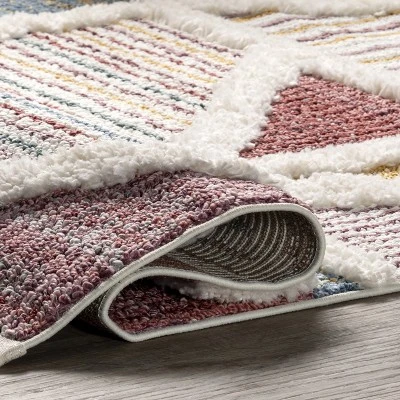 Gillian Mosaic High/Low Kids Tassel Area Rug 5 Gillian Mosaic High/Low Kids Tassel Area Rug - Image 3