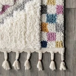 NuLOOM Lilou Moroccan Kids Tassel Area Rug -Children Furniture Store GUEST 35accabb 8e5a 425b 950f 4dd7fb443921