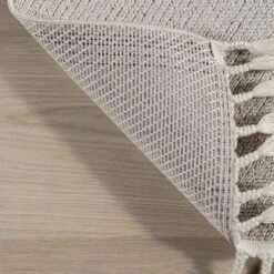 NuLOOM Marleigh Raindrop High-Low Kids Tasseled Area Rug 16 NuLOOM Marleigh Raindrop High-Low Kids Tasseled Area Rug -Children Furniture Store GUEST 79680f1c 8a9c 4f5b a57c 6132e08da722