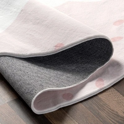 NuLOOM Jovie Polar Bear Machine Washable Kids Area Rug 5 NuLOOM Jovie Polar Bear Machine Washable Kids Area Rug - Image 3